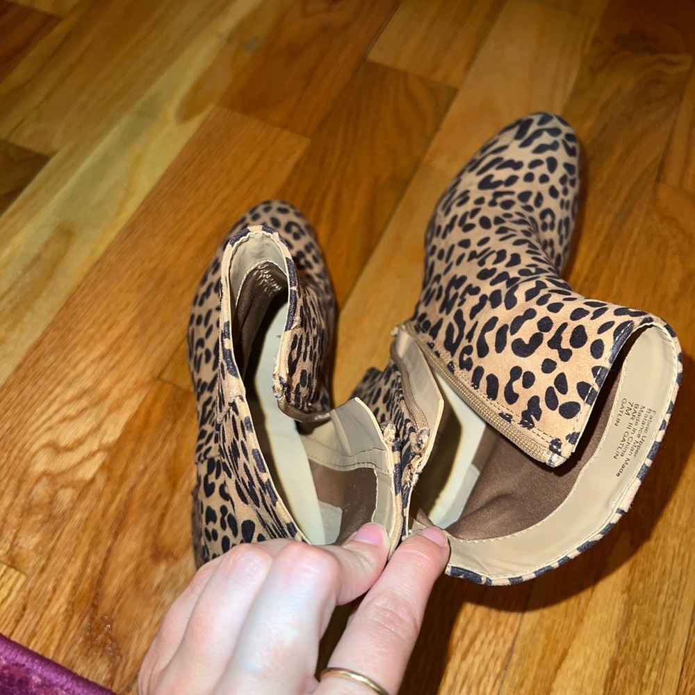 Cheetah booties - Picture 6 of 6